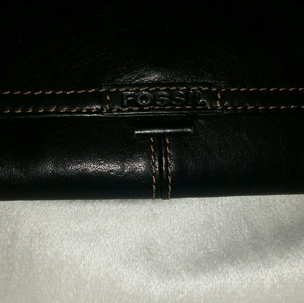 FOSSIL LEATHER wallet - Picture 5 of 5